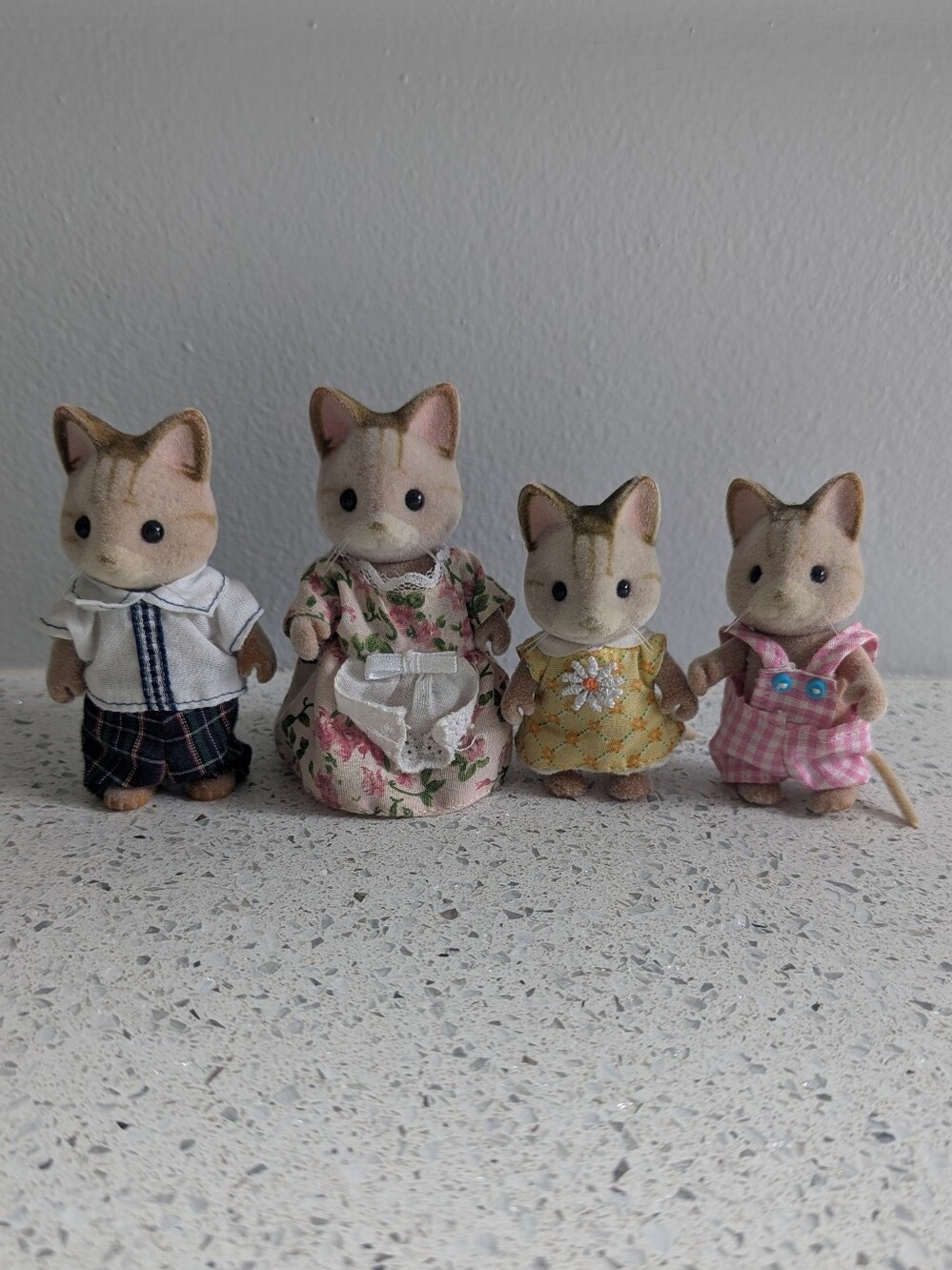 Vintage Sylvanian Families Keats Cat Family Set Calico Critters Figures Lot - Picture 2 of 12
